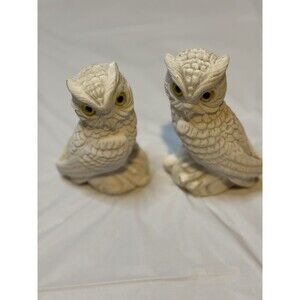A Pair of Vintage Alabaster White Owl Figurine Yellow Eyes Made In Italy